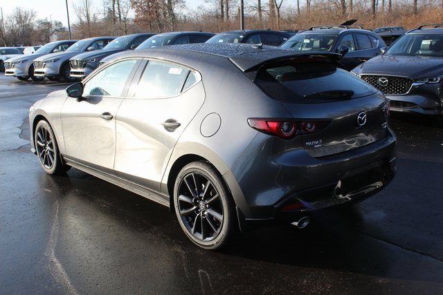 New 2026 MAZDA MAZDA3 Hatchback w/Premium Plus Pkg image 5