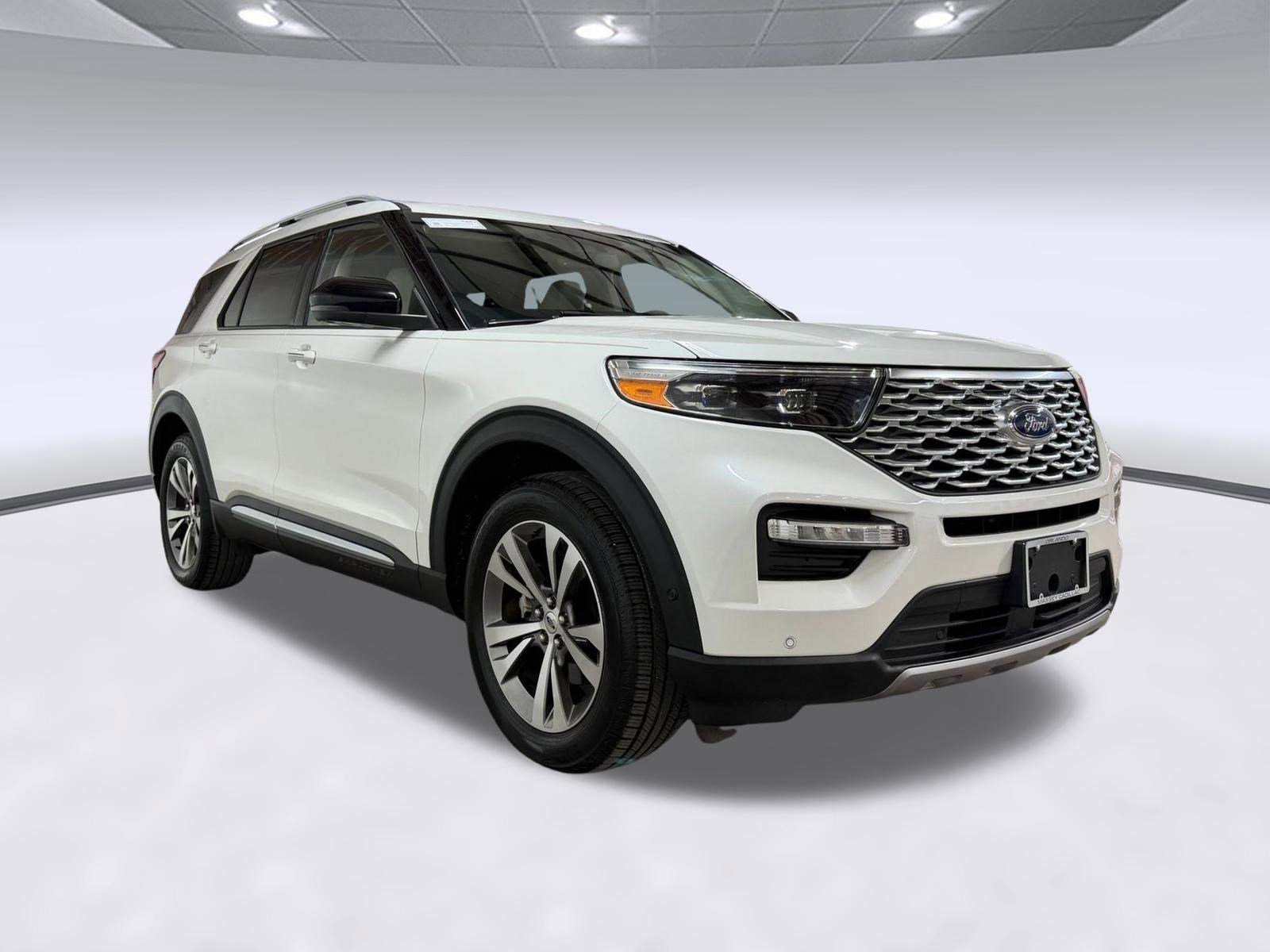 Used 2020 Ford Explorer Platinum w/ Premium Technology Package AWD/4WD image 21
