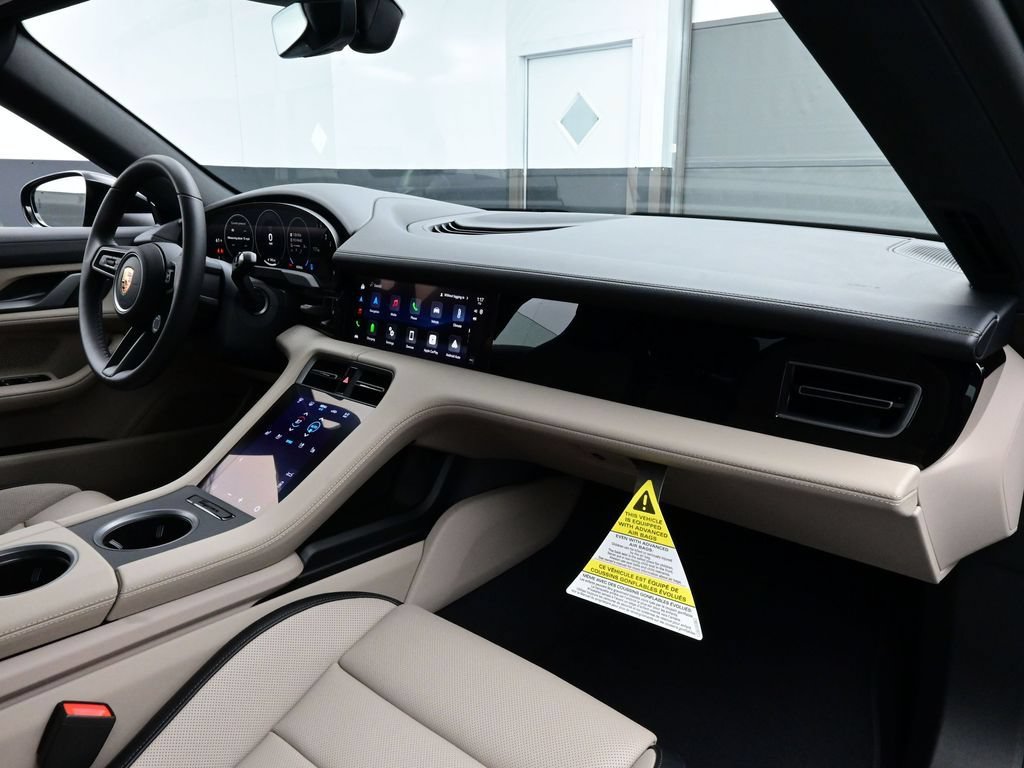 New 2026 Porsche Taycan 4S AWD/4WD image 19