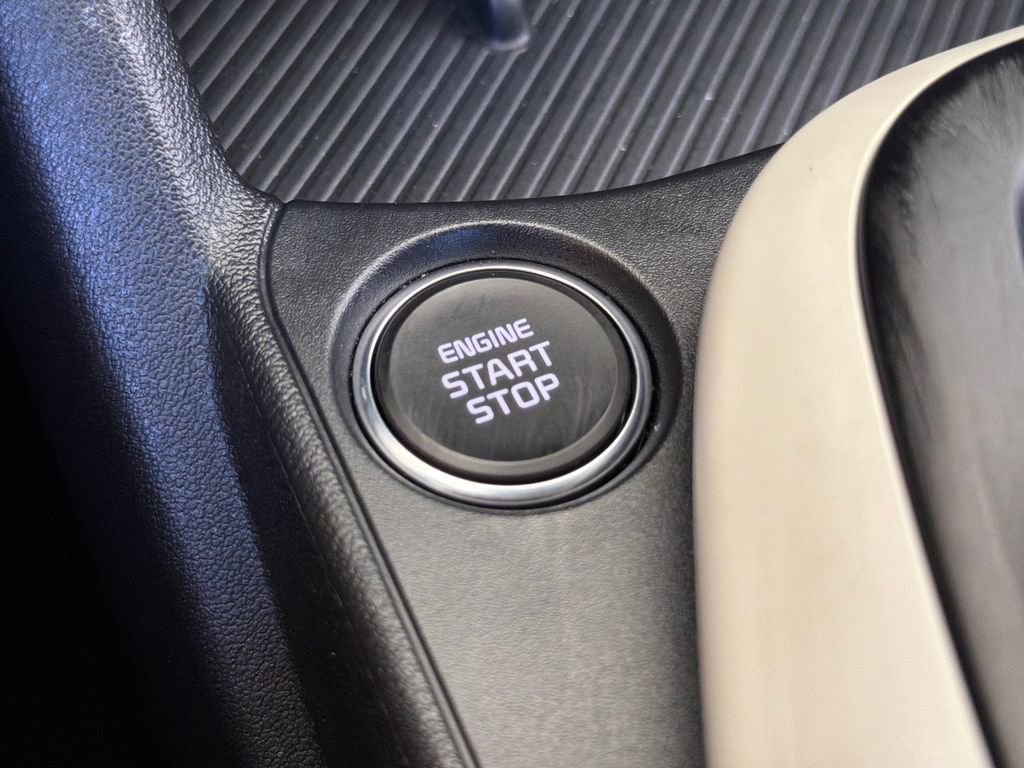 Used 2025 Kia K4 GT-Line image 6