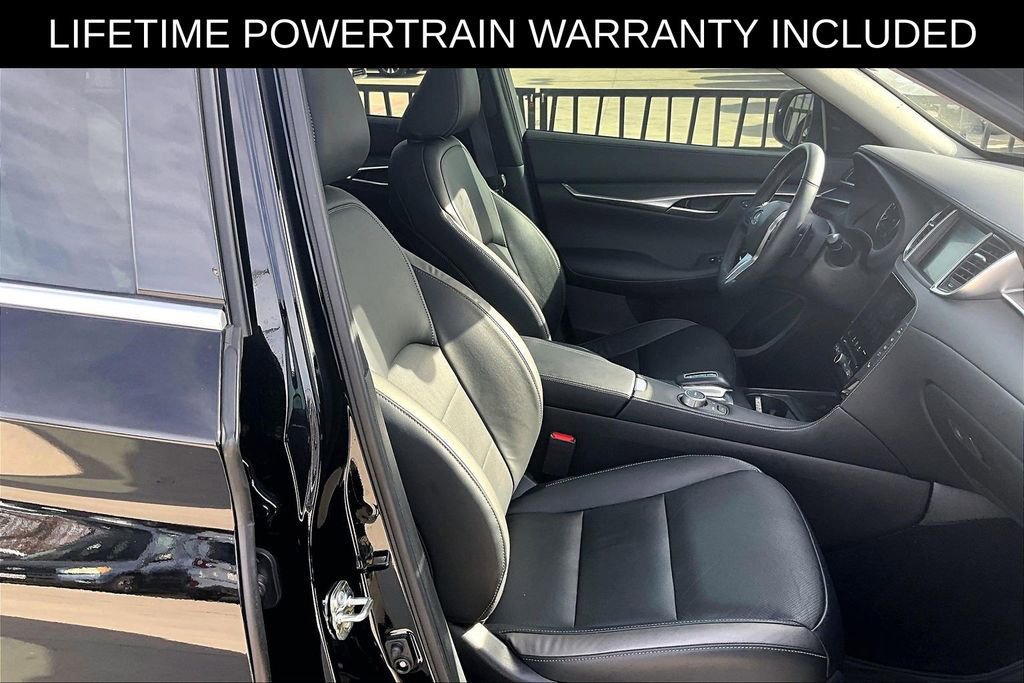 Certified 2025 INFINITI QX50 Luxe image 10