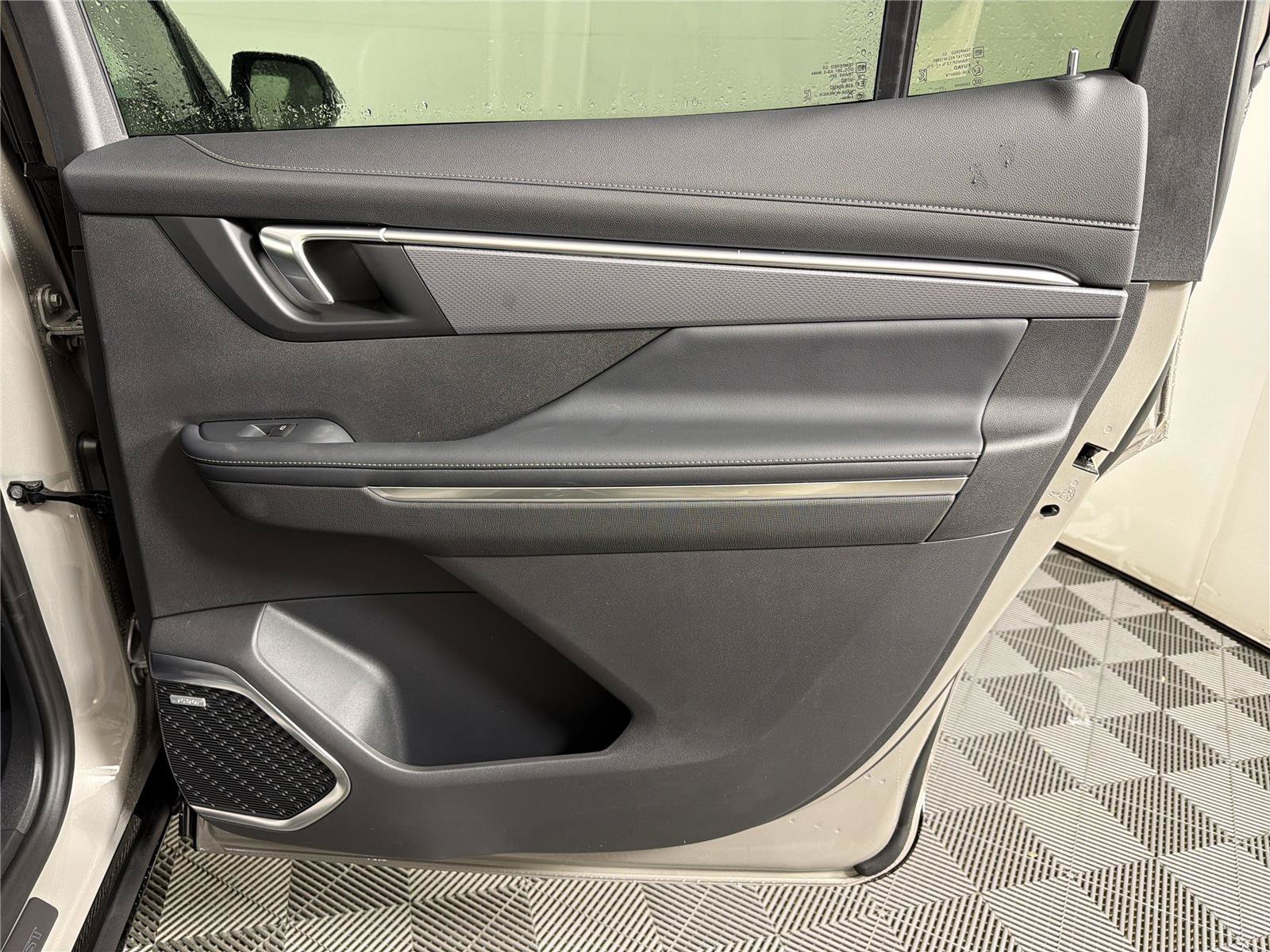 New 2026 Buick Enclave Sport Touring w/ Power Package FWD image 15