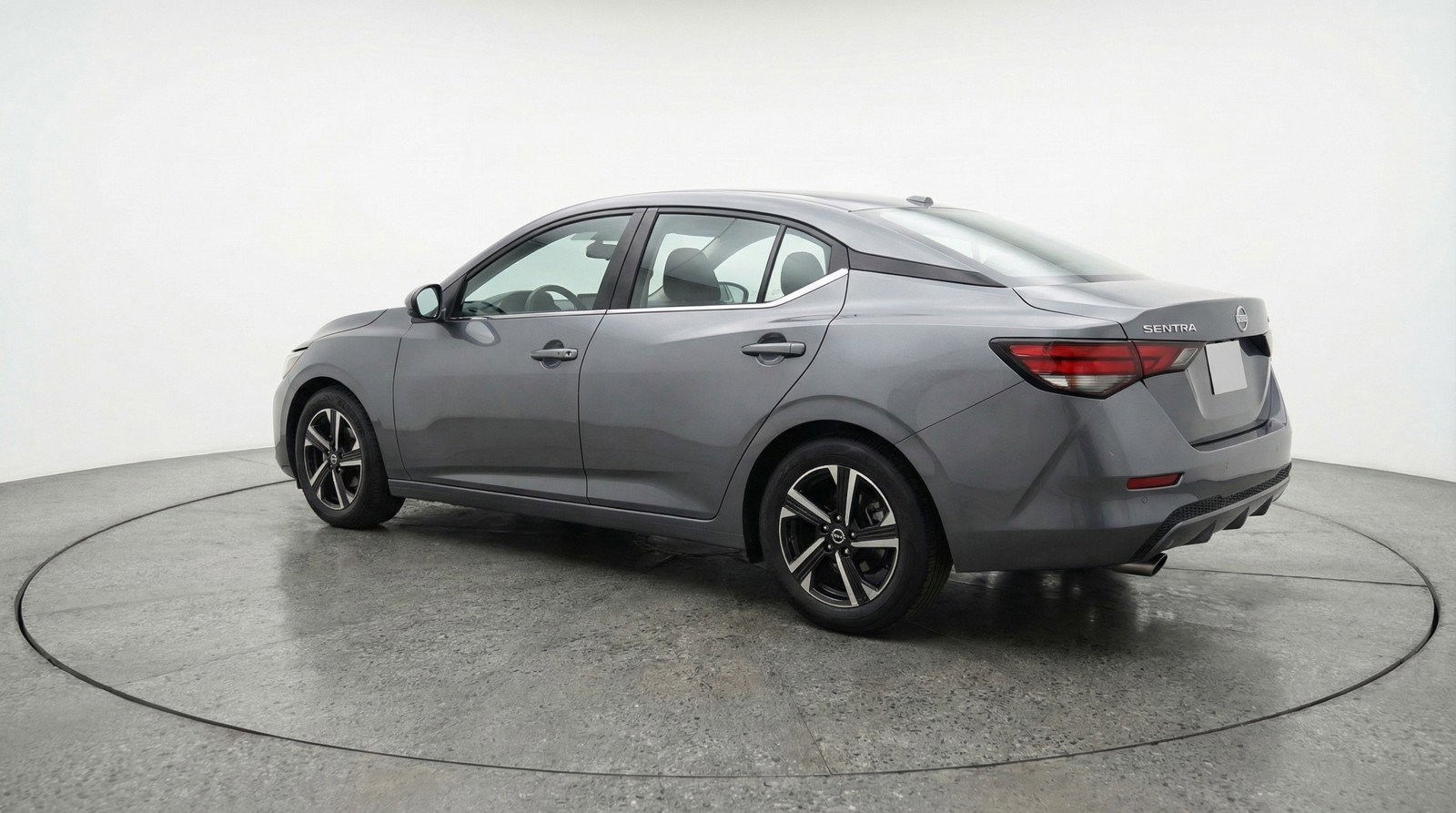 Used 2025 Nissan Sentra SV image 6