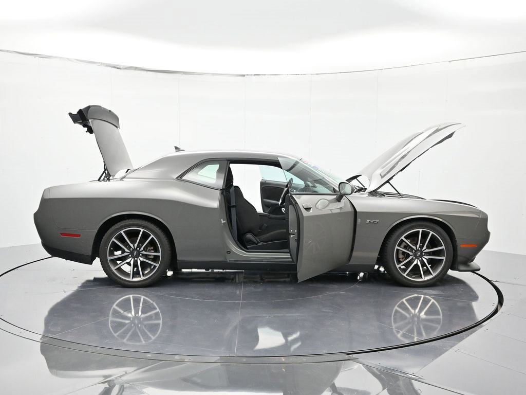 Used 2023 Dodge Challenger R/T image 49