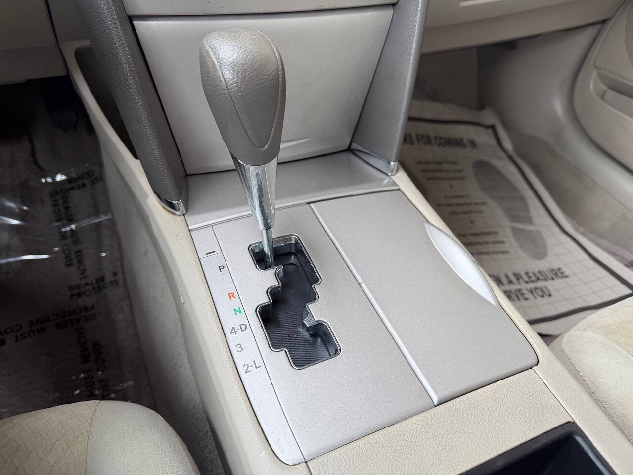 Used 2009 Toyota Camry LE FWD image 22