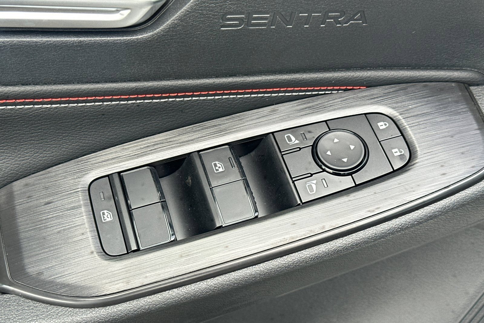 New 2027 Nissan Sentra SR w/ SR Premium Package FWD image 13