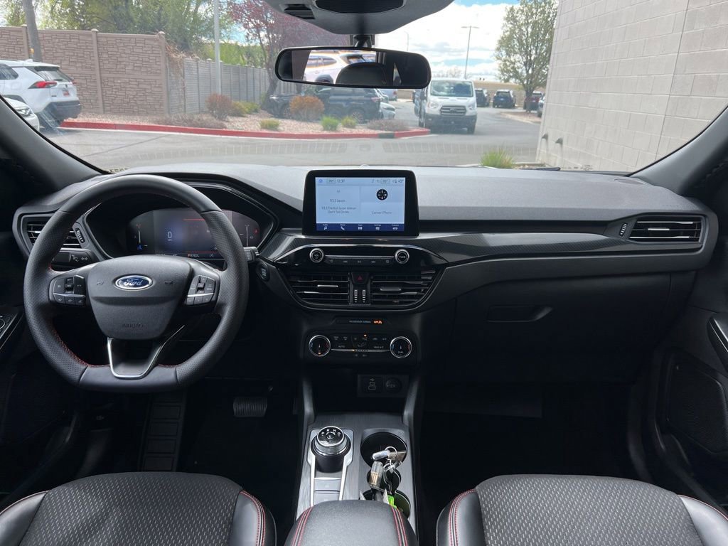Used 2025 Ford Escape ST-Line image 20
