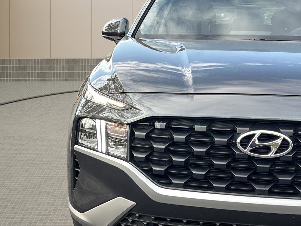 Certified 2023 Hyundai Santa Fe SE image 10