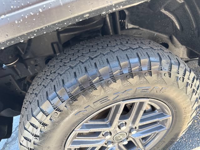 Used 2024 Jeep Wrangler Unlimited Sport AWD/4WD image 10