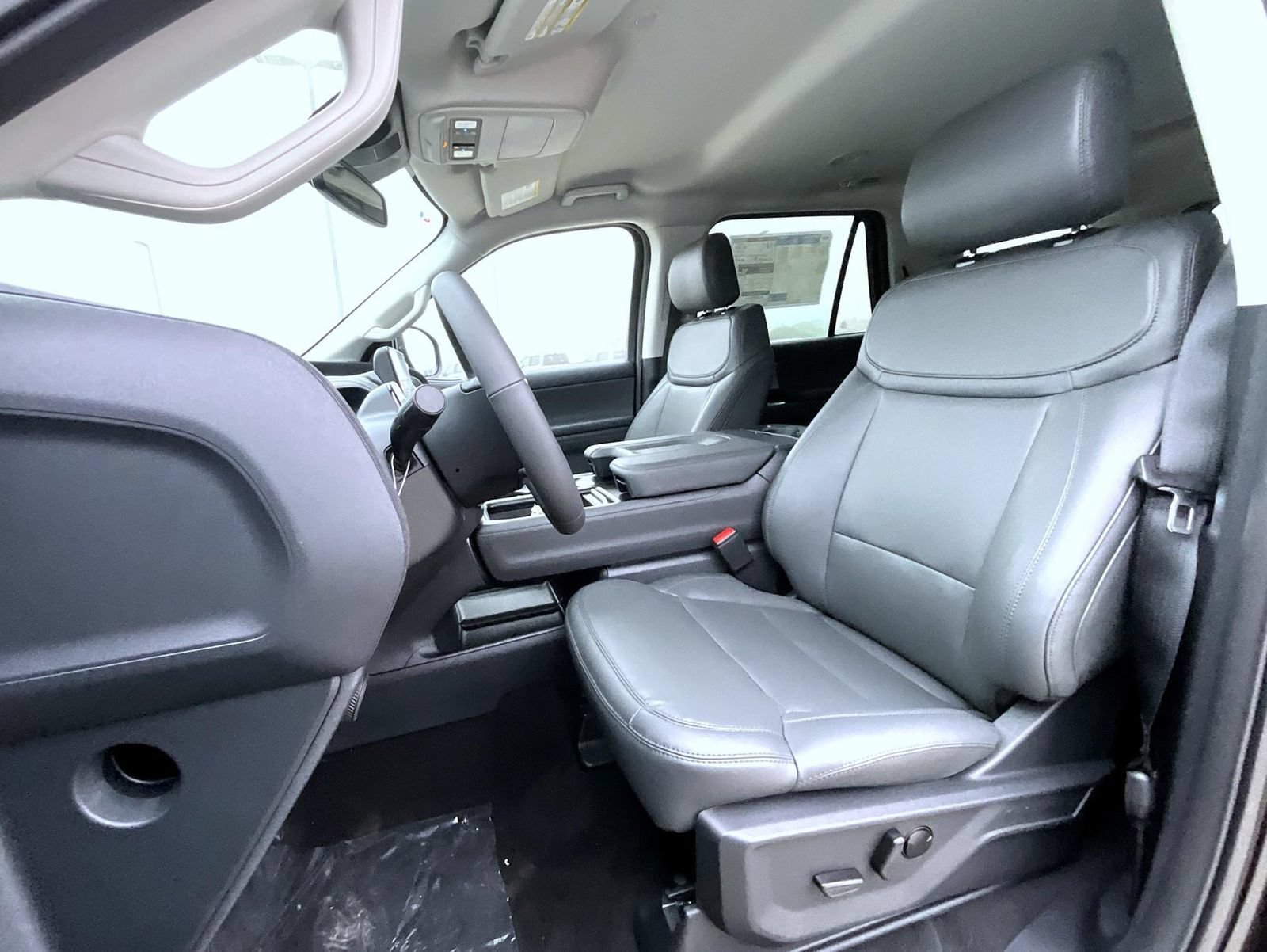 New 2027 Ford Expedition Active AWD/4WD image 9