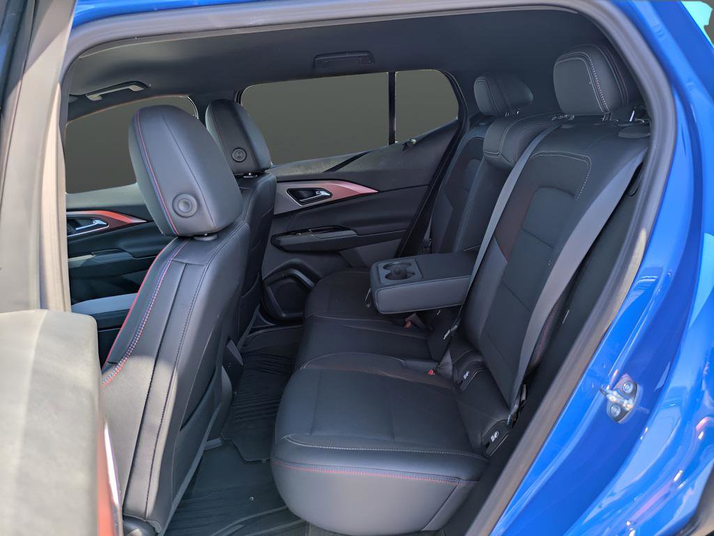 Used 2025 Chevrolet Equinox EV RS FWD image 14