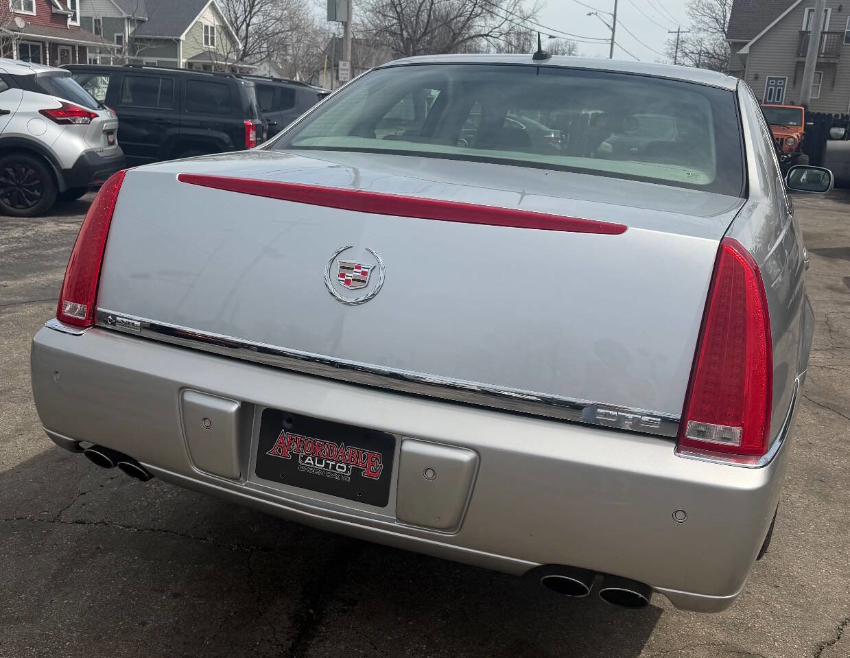 Used 2006 Cadillac DTS FWD image 12
