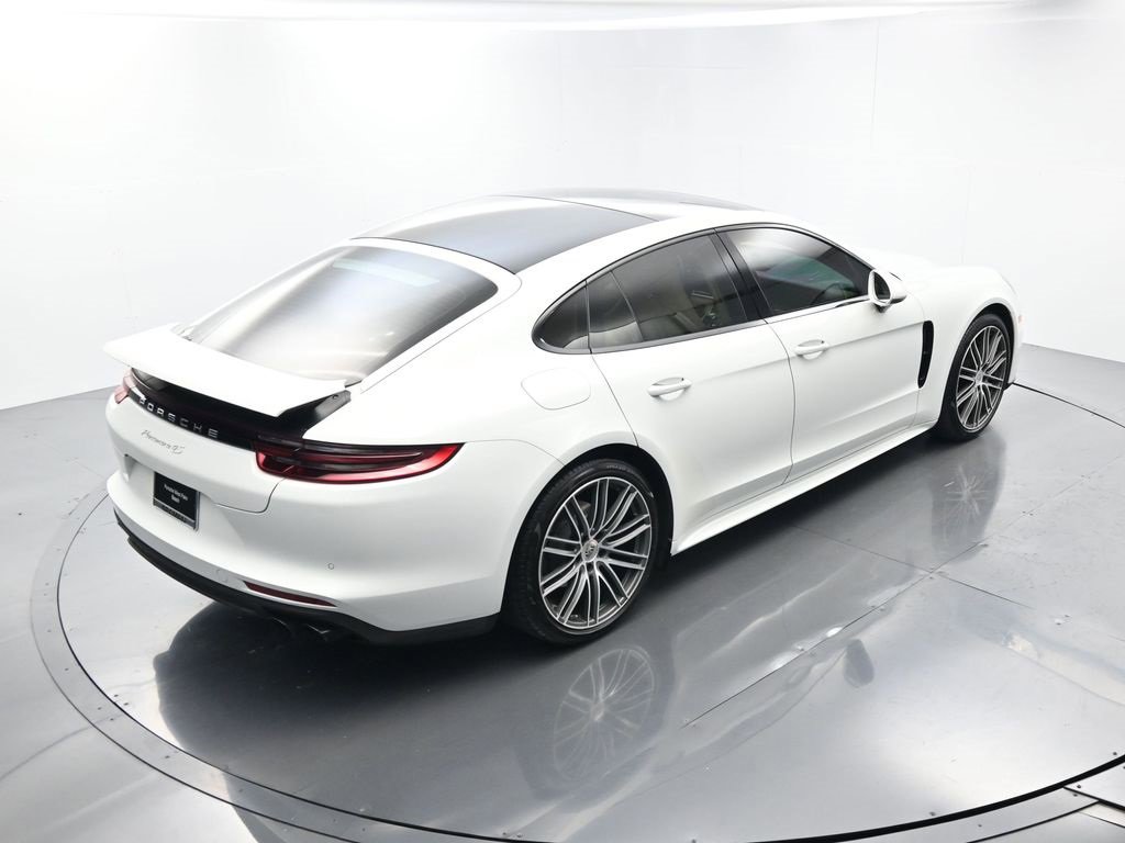 Used 2018 Porsche Panamera 4S image 36