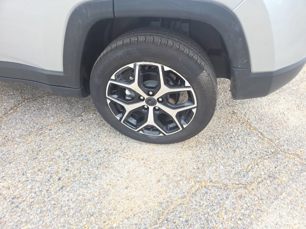Used 2026 Jeep Compass Limited AWD/4WD image 19