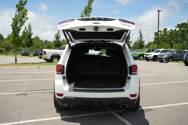 Used 2021 Jeep Grand Cherokee Trailhawk w/ Trailhawk Luxury Group AWD/4WD image 18