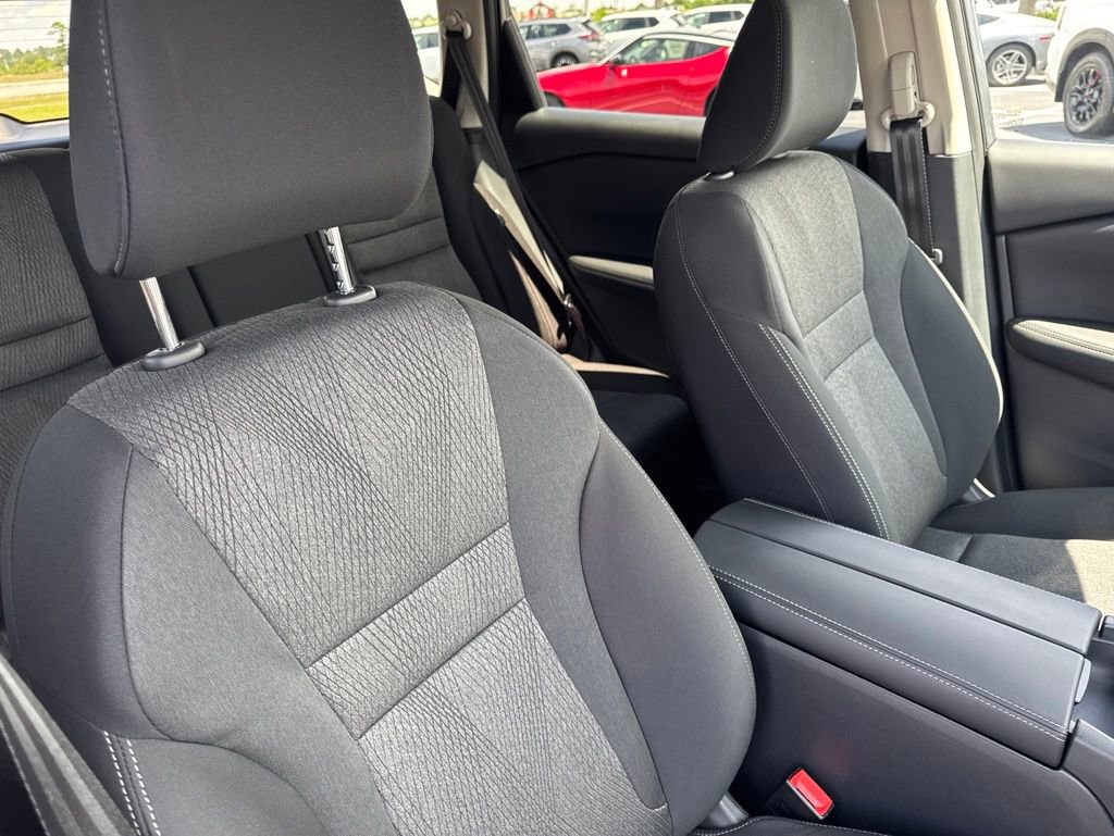 New 2026 Nissan Rogue SV FWD image 17