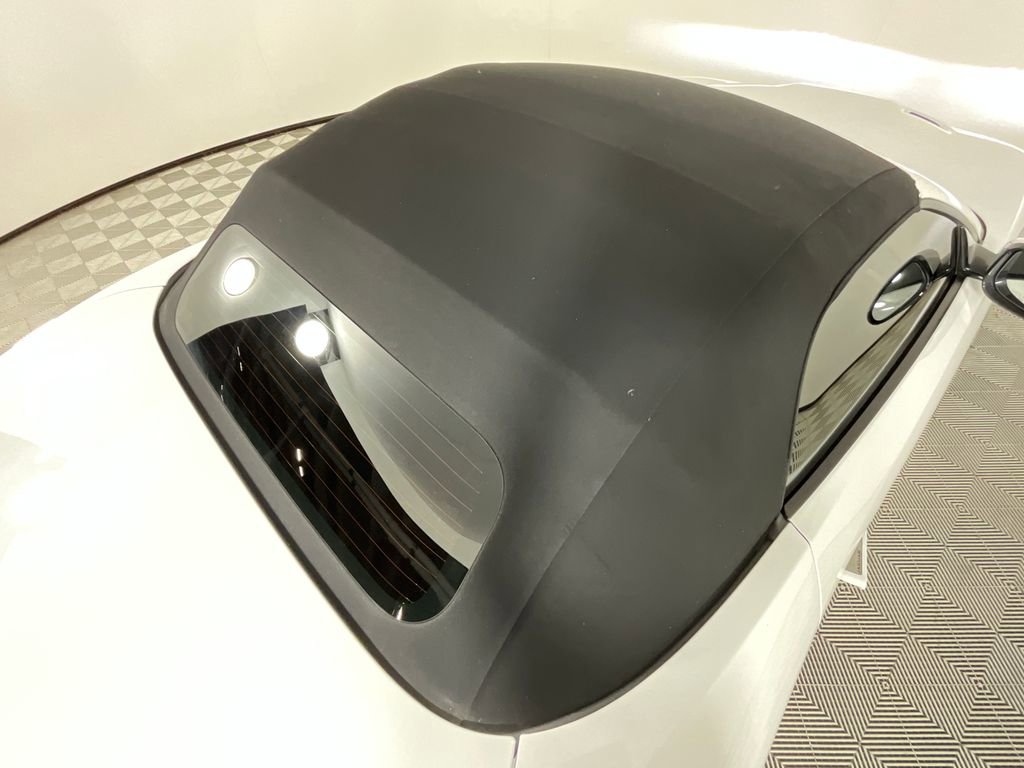 Used 2024 Jaguar F-TYPE R-Dynamic image 28