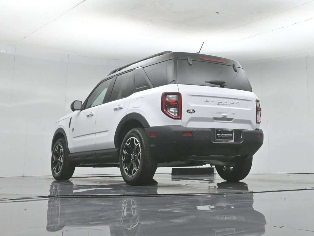 New 2026 Ford Bronco Sport Outer Banks w/ Outer Banks Tech Package+ AWD/4WD image 46