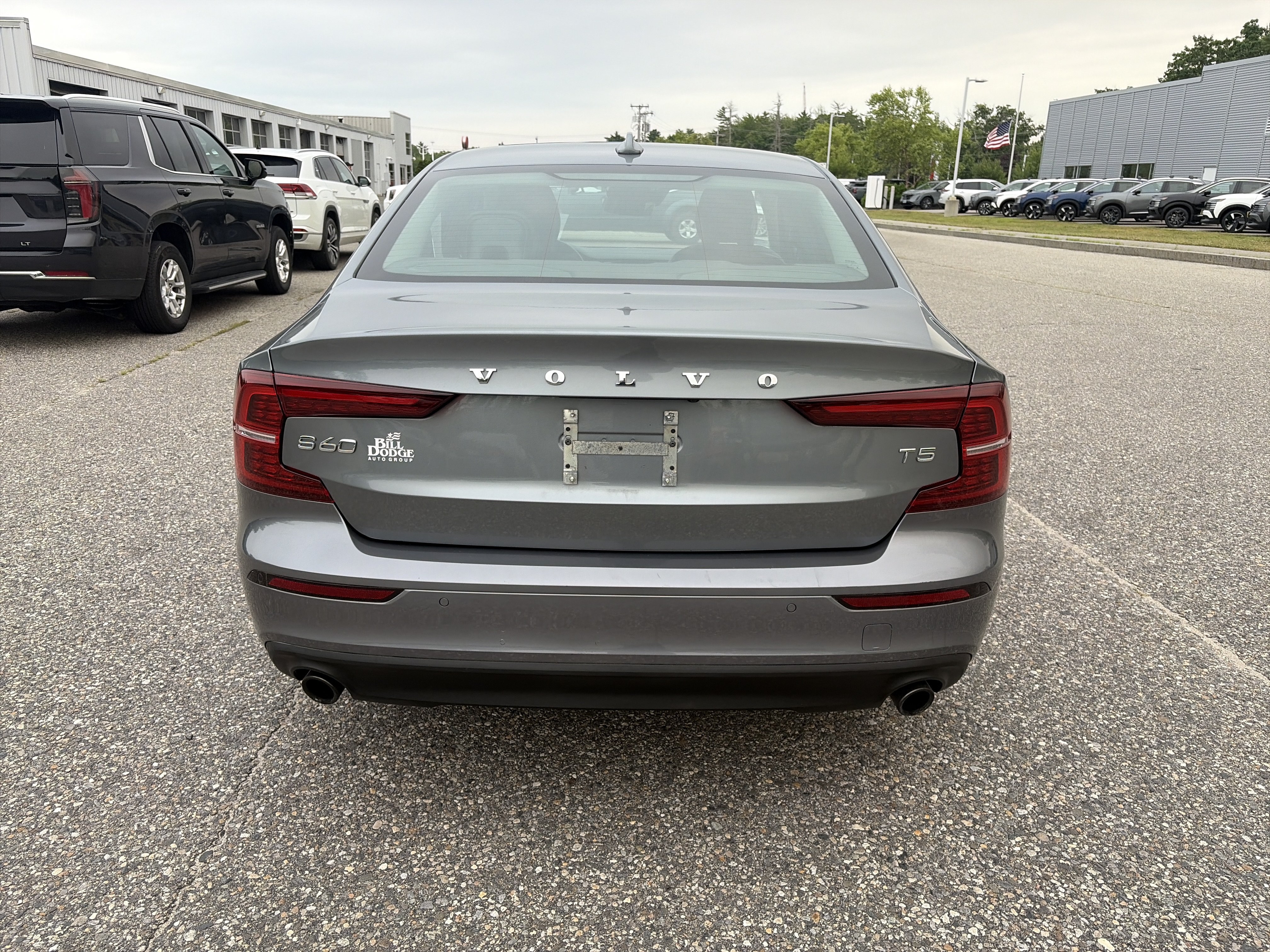 Used 2020 Volvo S60 T5 Momentum w/ Protection Package FWD image 6