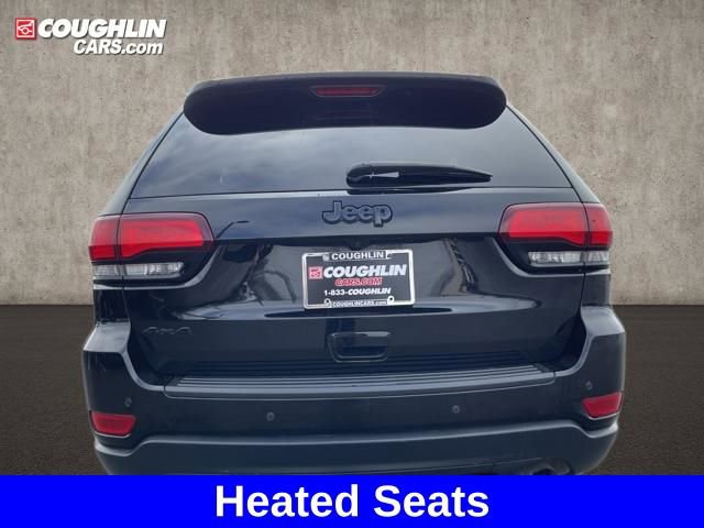 Used 2019 Jeep Grand Cherokee Laredo image 4