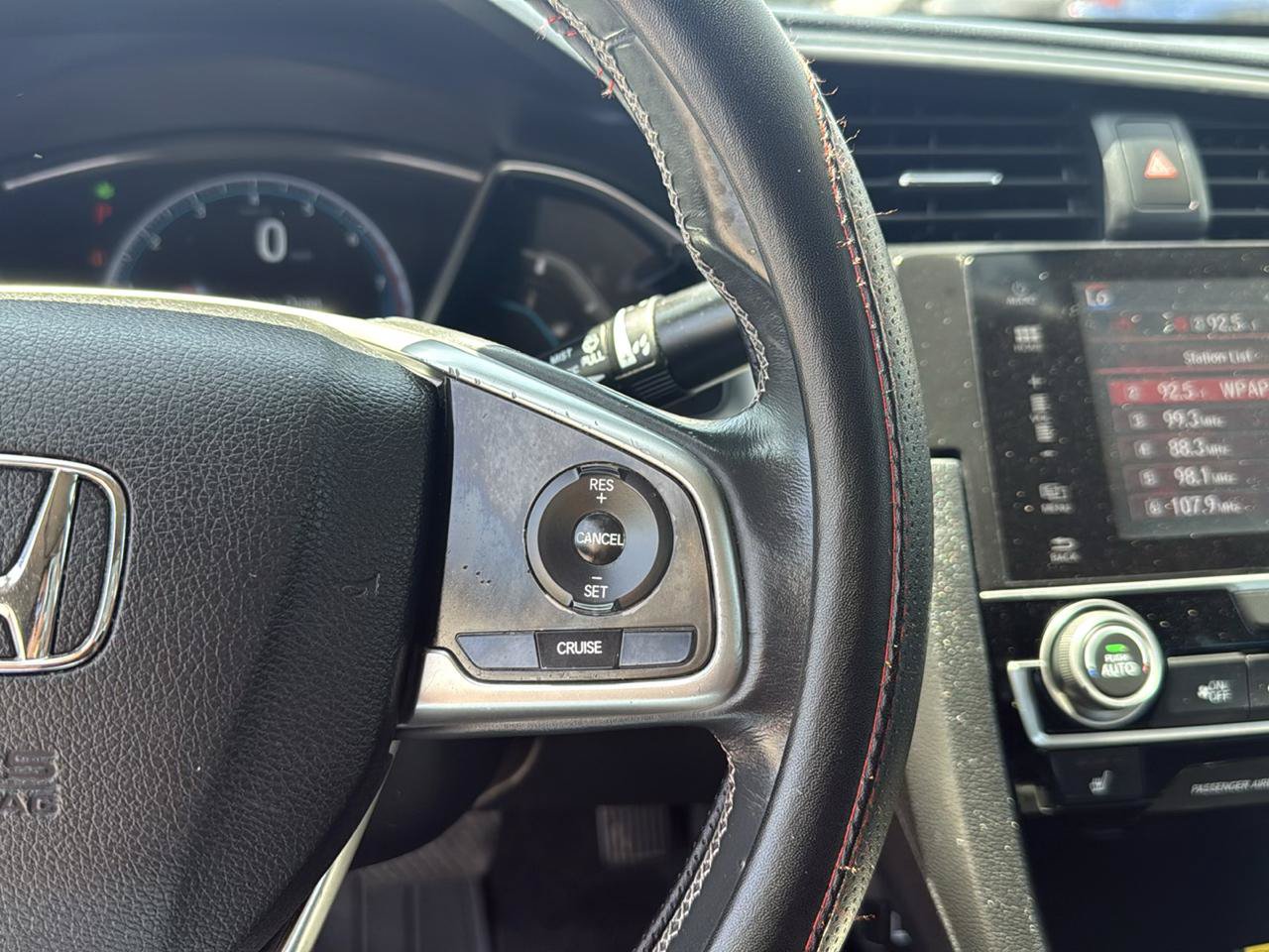 Used 2016 Honda Civic EX-L image 18