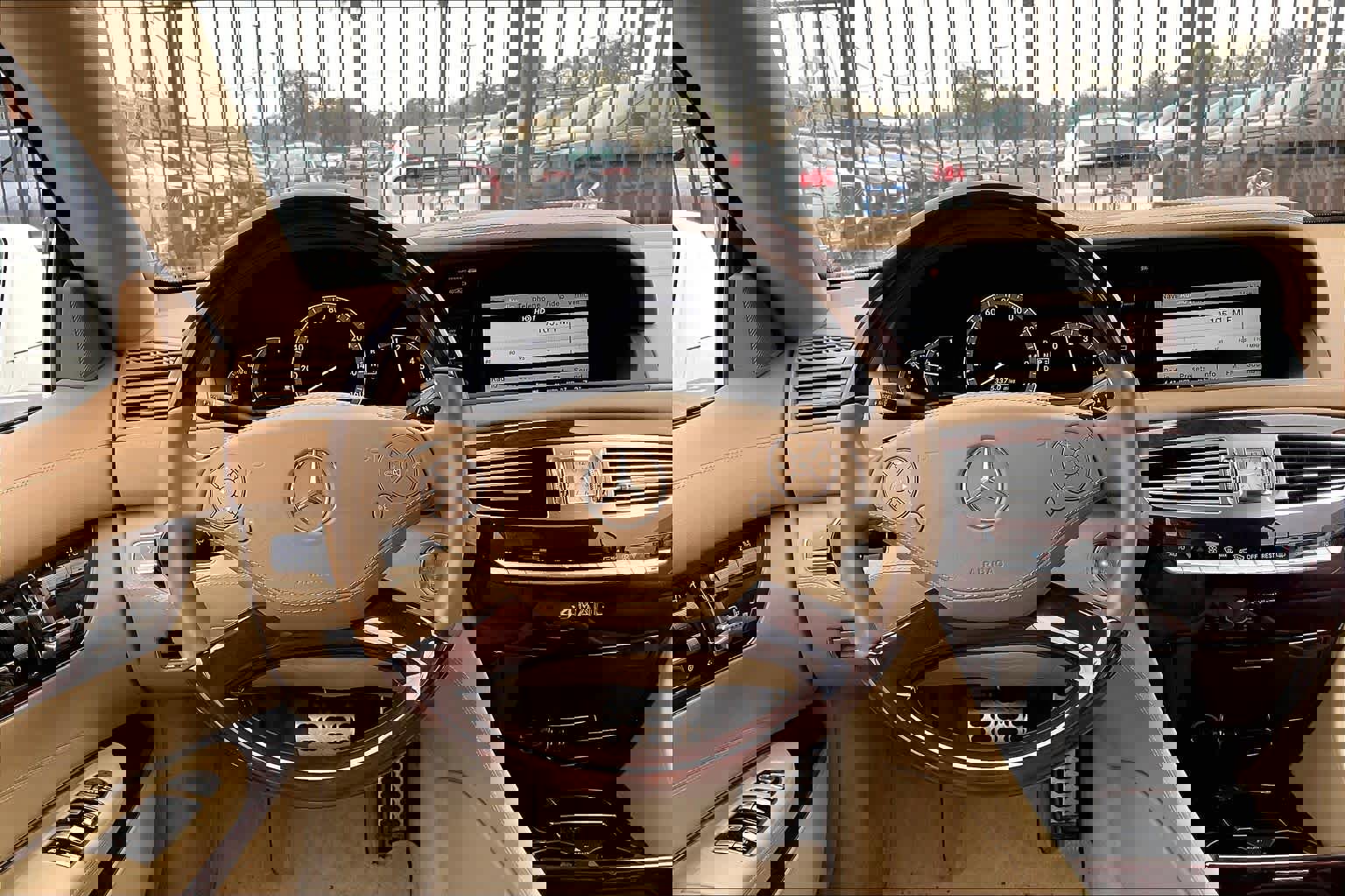 Used 2014 Mercedes-Benz CL 550 4MATIC image 8