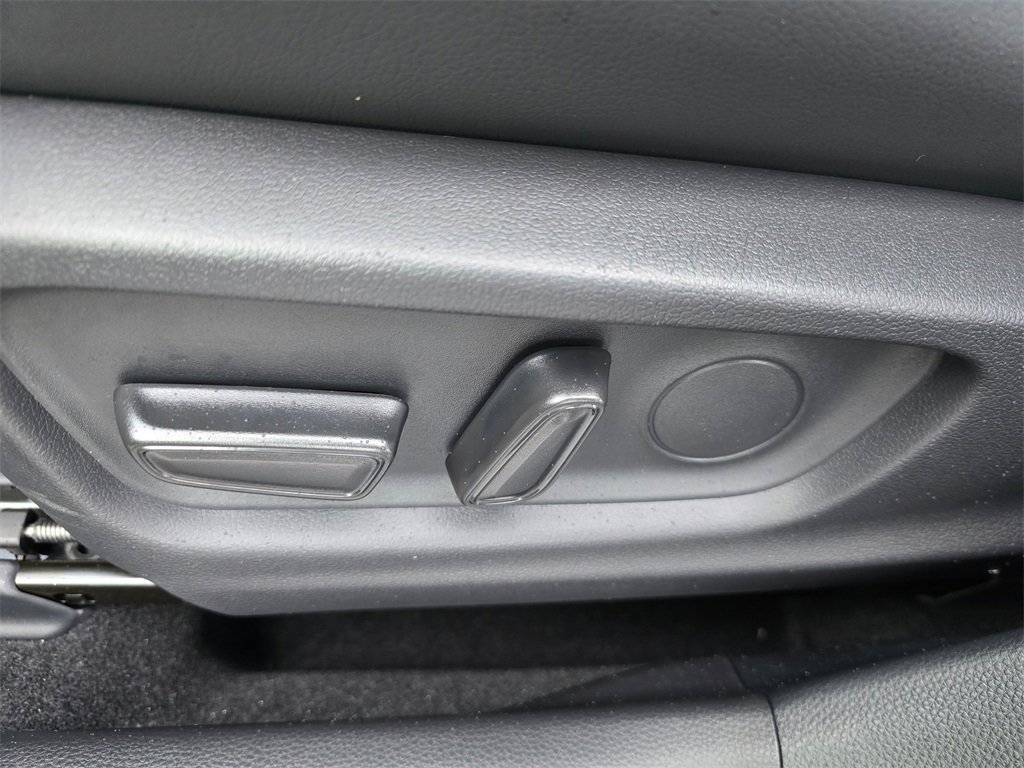 New 2026 Toyota Corolla XLE image 25