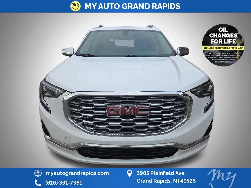 Used 2019 GMC Terrain Denali image 2