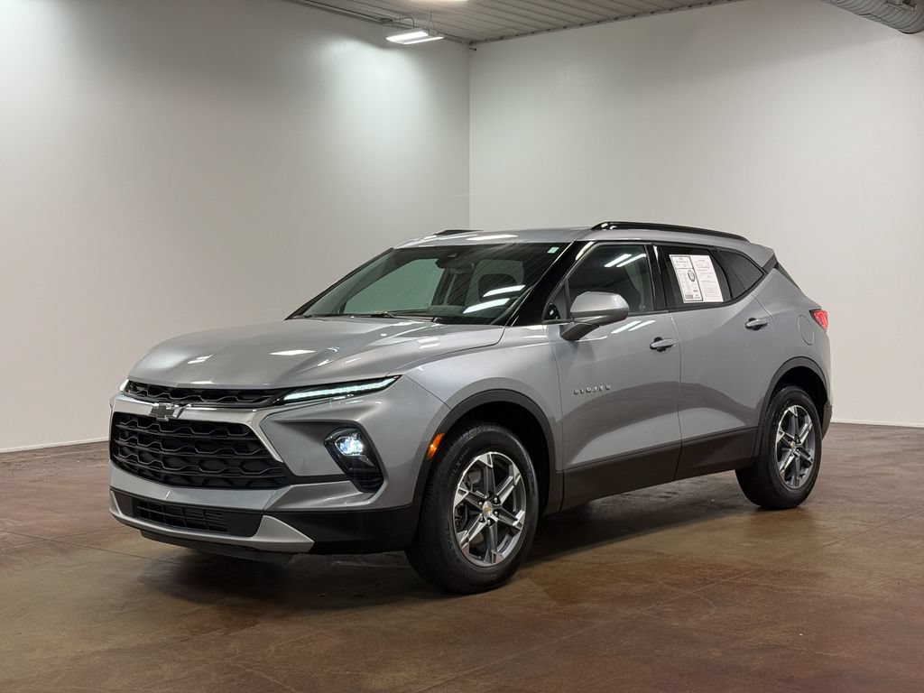 Used 2024 Chevrolet Blazer LT w/ Convenience Package FWD image 7