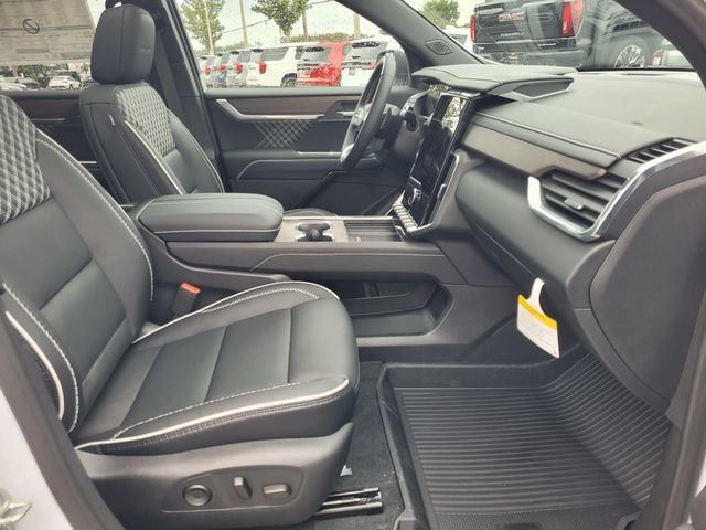 New 2026 GMC Acadia Denali w/ Super Cruise Package image 16