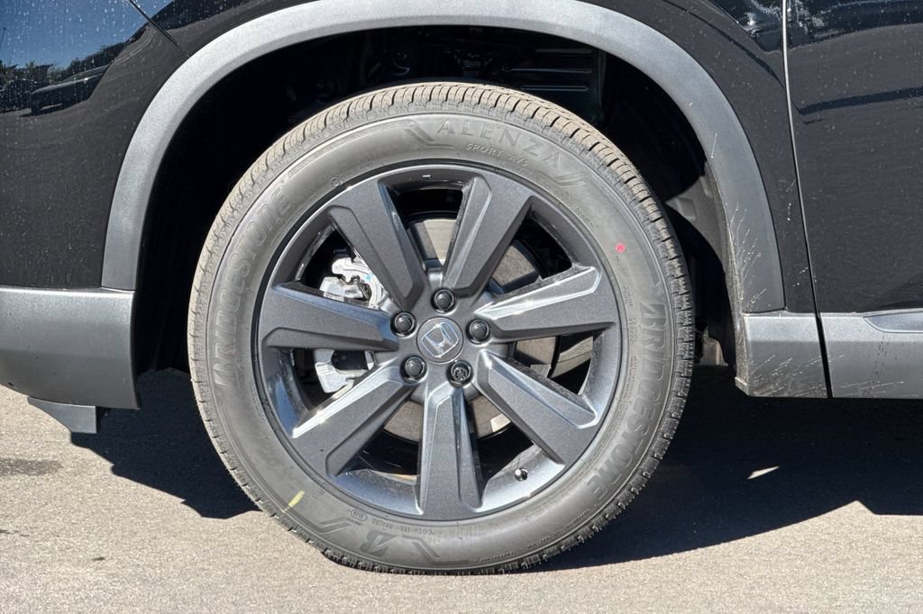 Certified 2026 Honda Pilot Sport image 32