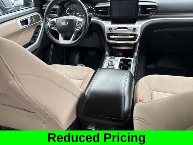 Used 2022 Ford Explorer XLT image 41