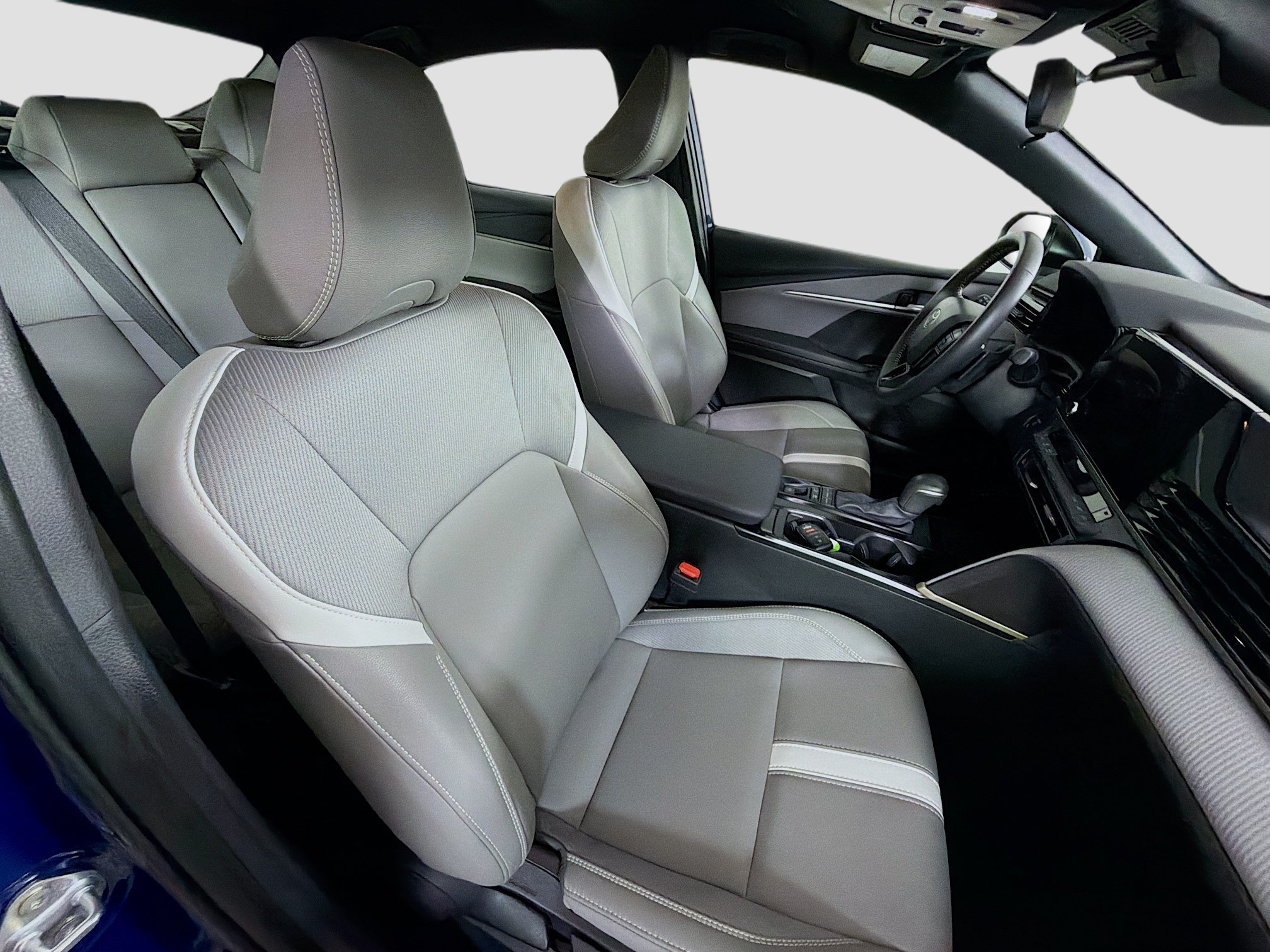 Used 2026 Toyota Camry SE FWD image 30
