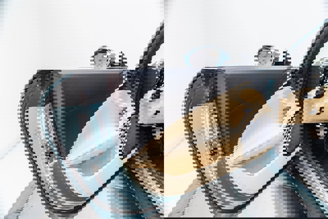 Used 2025 Ferrari Roma Spider image 86