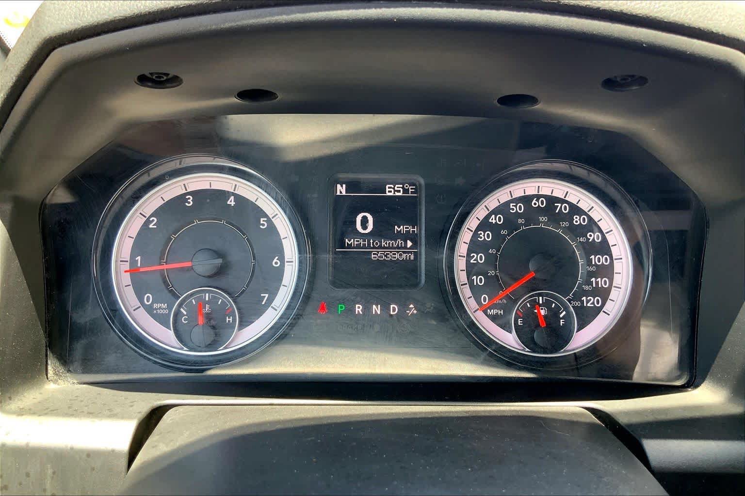 Used 2024 RAM 1500 Warlock AWD/4WD image 26