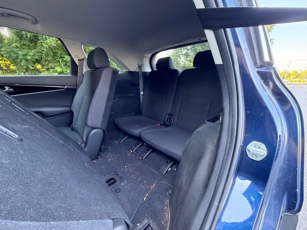Used 2019 Kia Sorento AWD image 30