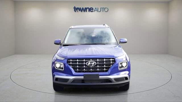 Used 2023 Hyundai Venue Limited w/ Cargo Package FWD image 8