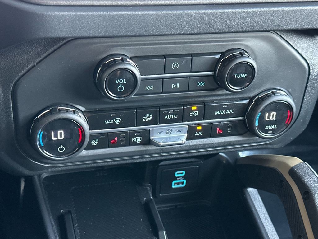 Certified 2025 Ford Bronco Badlands image 16