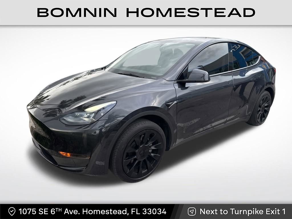 Used 2024 Tesla Model Y Long Range RWD image 1