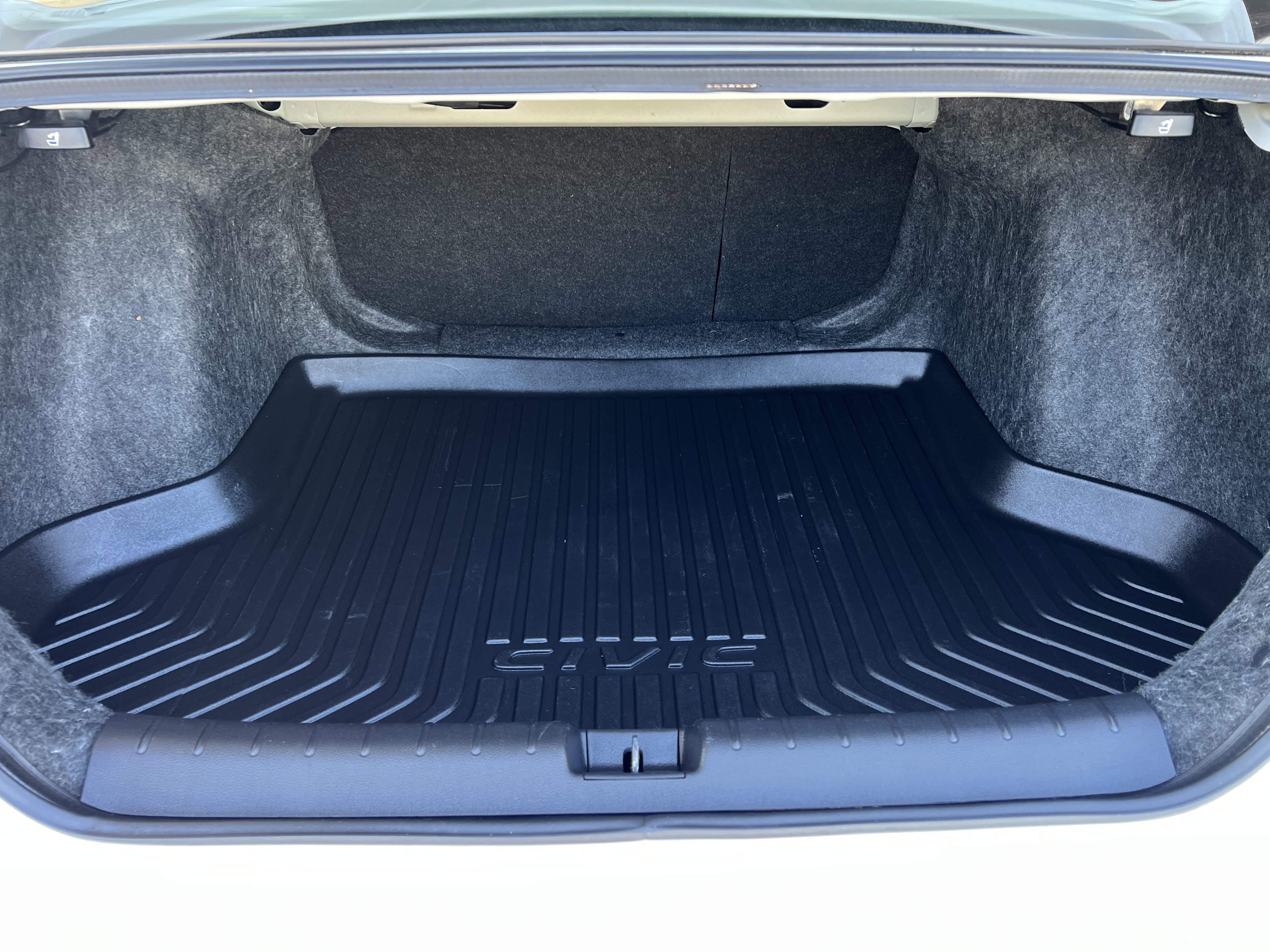 Used 2019 Honda Civic EX-L image 37