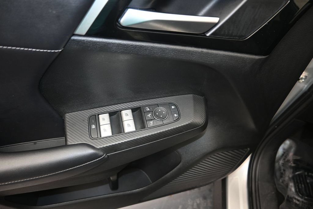 Used 2024 Mitsubishi Outlander SE FWD image 11