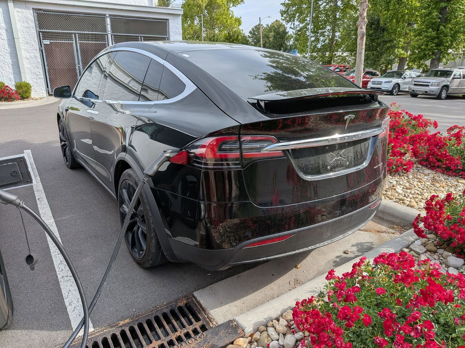 Used 2020 Tesla Model X Long Range AWD/4WD image 4