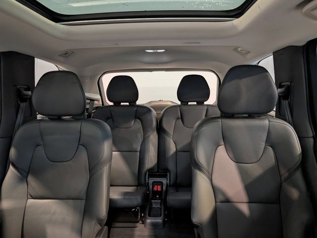 Used 2024 Volvo XC90 B6 Plus w/ Protection Package Premier image 28