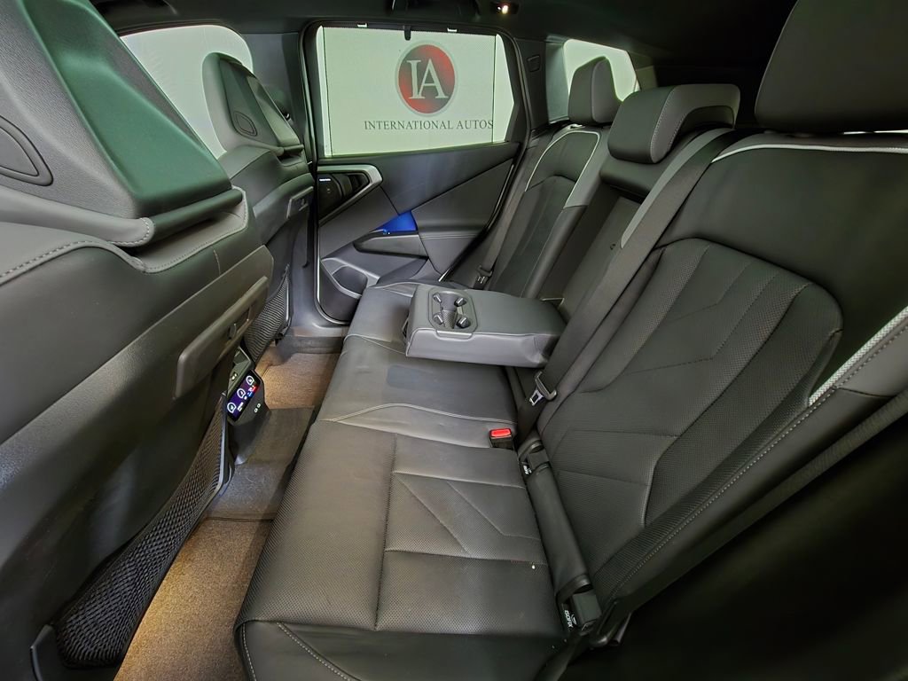 Certified 2025 BMW X3 xDrive30i w/ Premium Package image 20