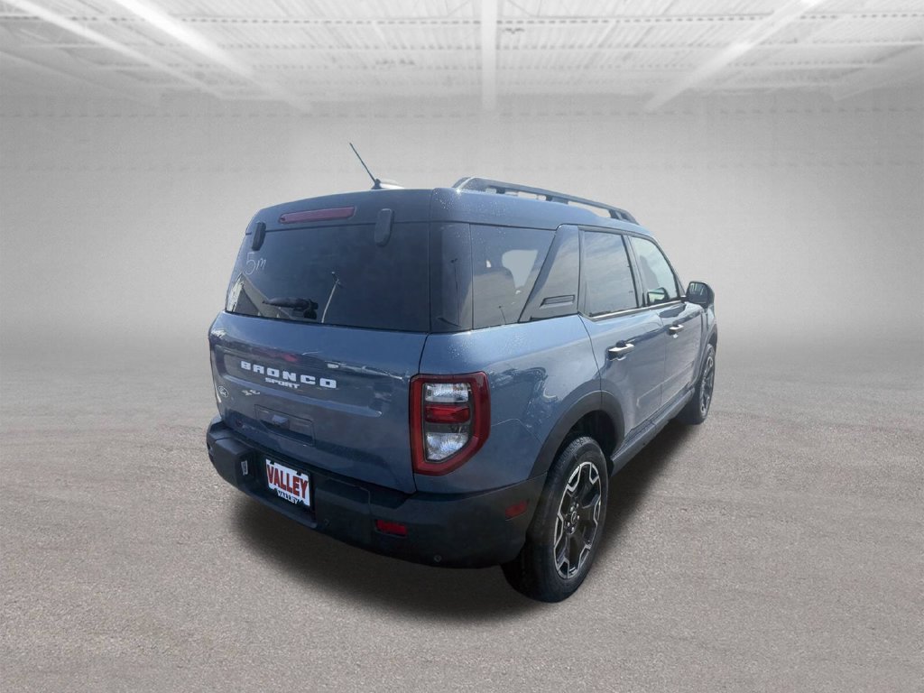 New 2026 Ford Bronco Sport Outer Banks w/ Outer Banks Tech Package+ AWD/4WD image 3