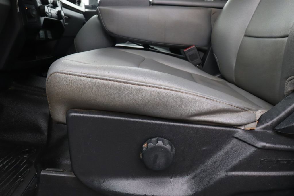 Used 2024 Ford F550 4x4 Crew Cab Super Duty image 37