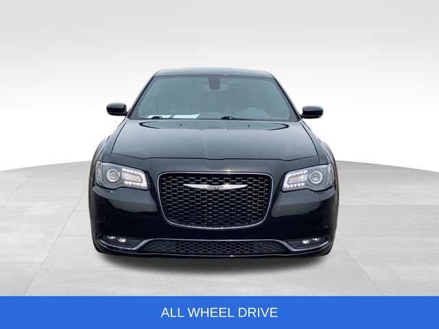 Used 2017 Chrysler 300 S w/ 300S Premium Group AWD/4WD video 2