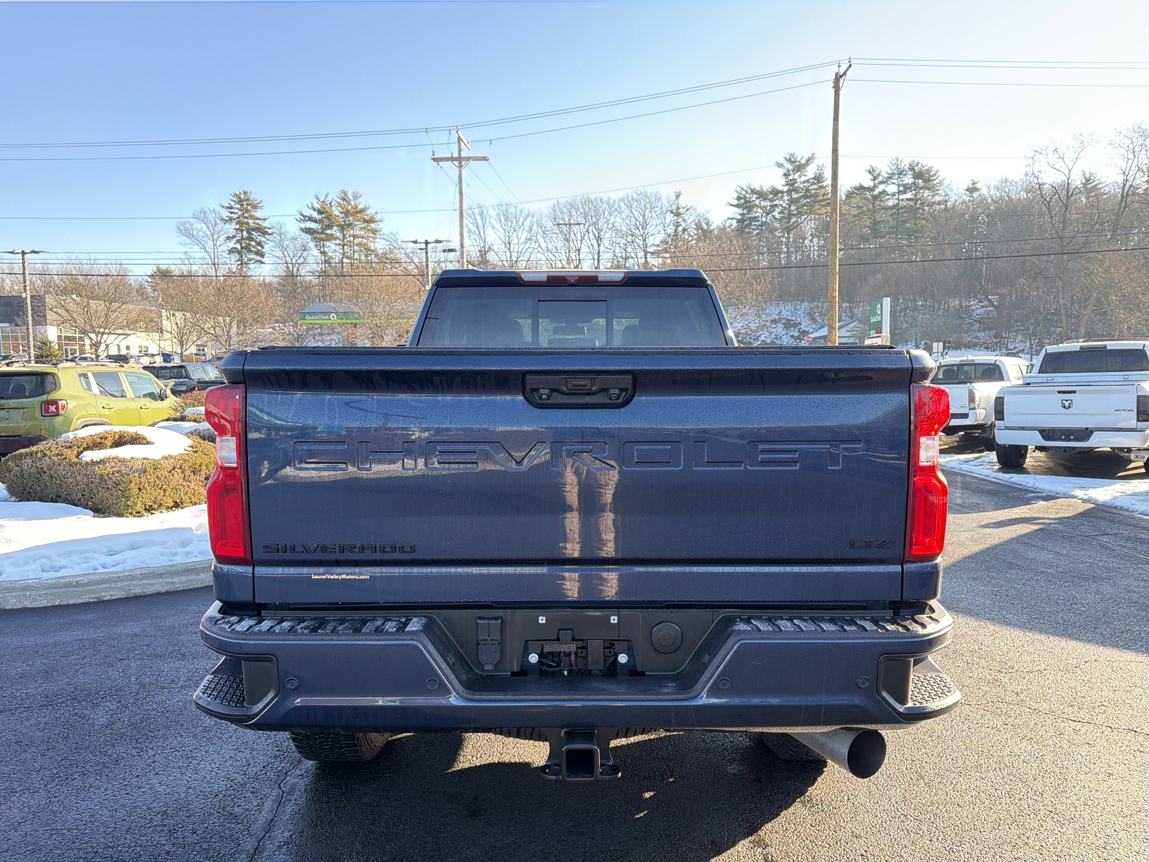 Used 2021 Chevrolet Silverado 2500 LTZ w/ LTZ Plus Package image 7