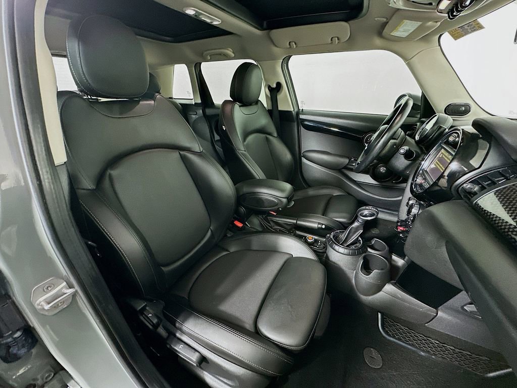 Used 2016 MINI Cooper S image 27