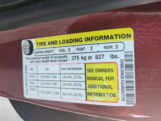 Used 2016 Ford Escape SE image 18